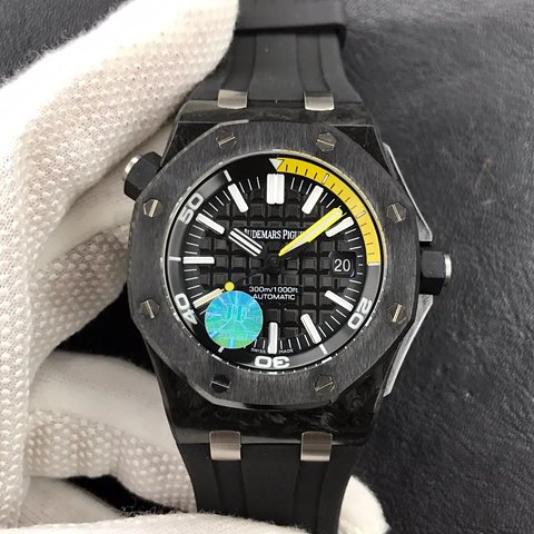 오데마피게 로열오크 오프쇼어 15707 다이버 러버밴드 42mm