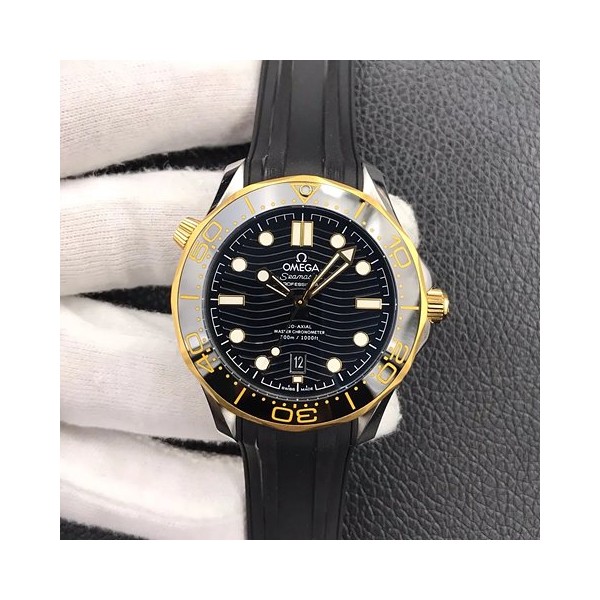 오메가 씨마스터 다이버 300 콤비 42mm 상품 이미지 1