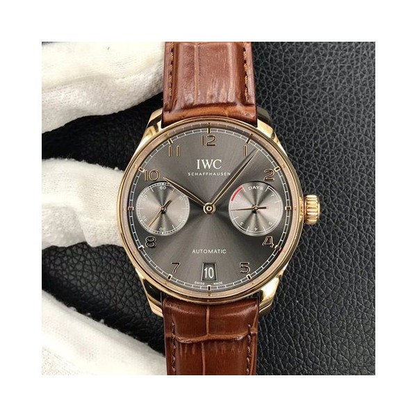 아이더블유씨 포르투기즈 세븐데이즈 금통 42mm 상품 이미지 1
