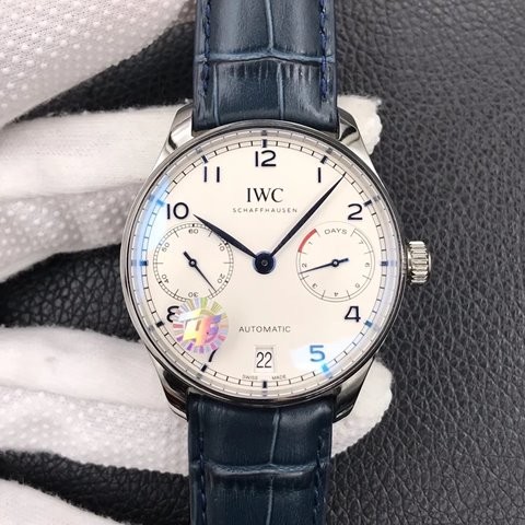 아이더블유씨 포르투기즈 세븐데이즈 42mm