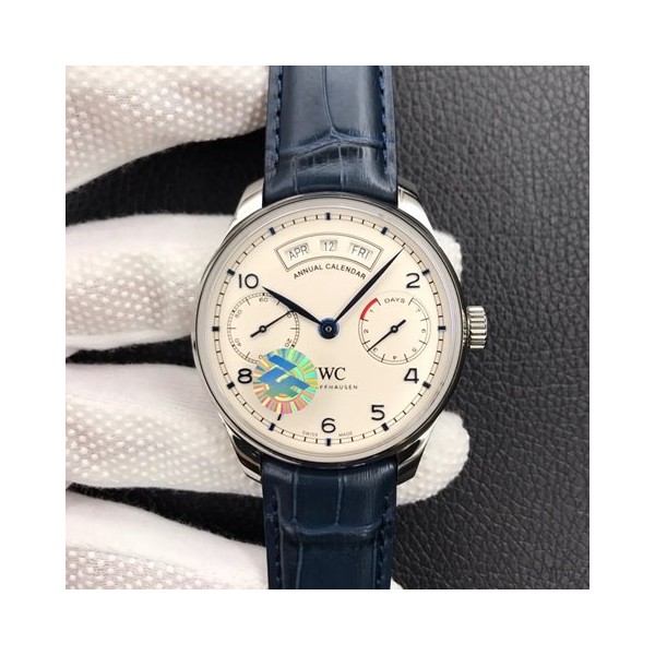 아이더블유씨 포르투기즈 애뉴얼 캘린더 44mm 상품 이미지 1