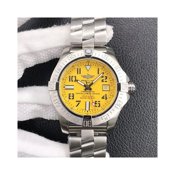 브라이틀링 어벤져 gmt 43mm 상품 이미지 1