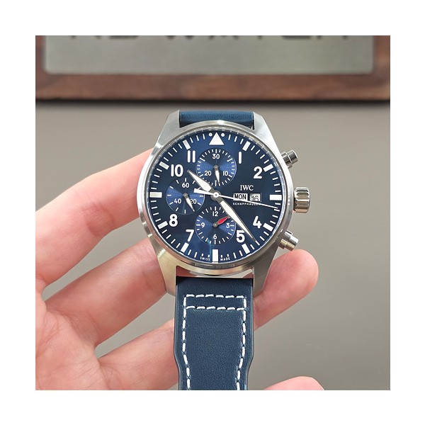 아이더블유씨 파일럿 크로노그래프 41mm 상품 이미지 1