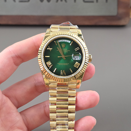 롤렉스 데이데이트 금통 그린 옴브레 40MM